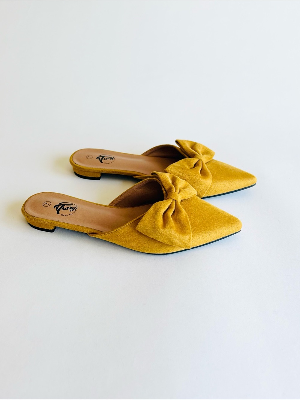 Trary Mustard Yellow Fabric Bow Point Toe Rubber Outsole Mules size 7